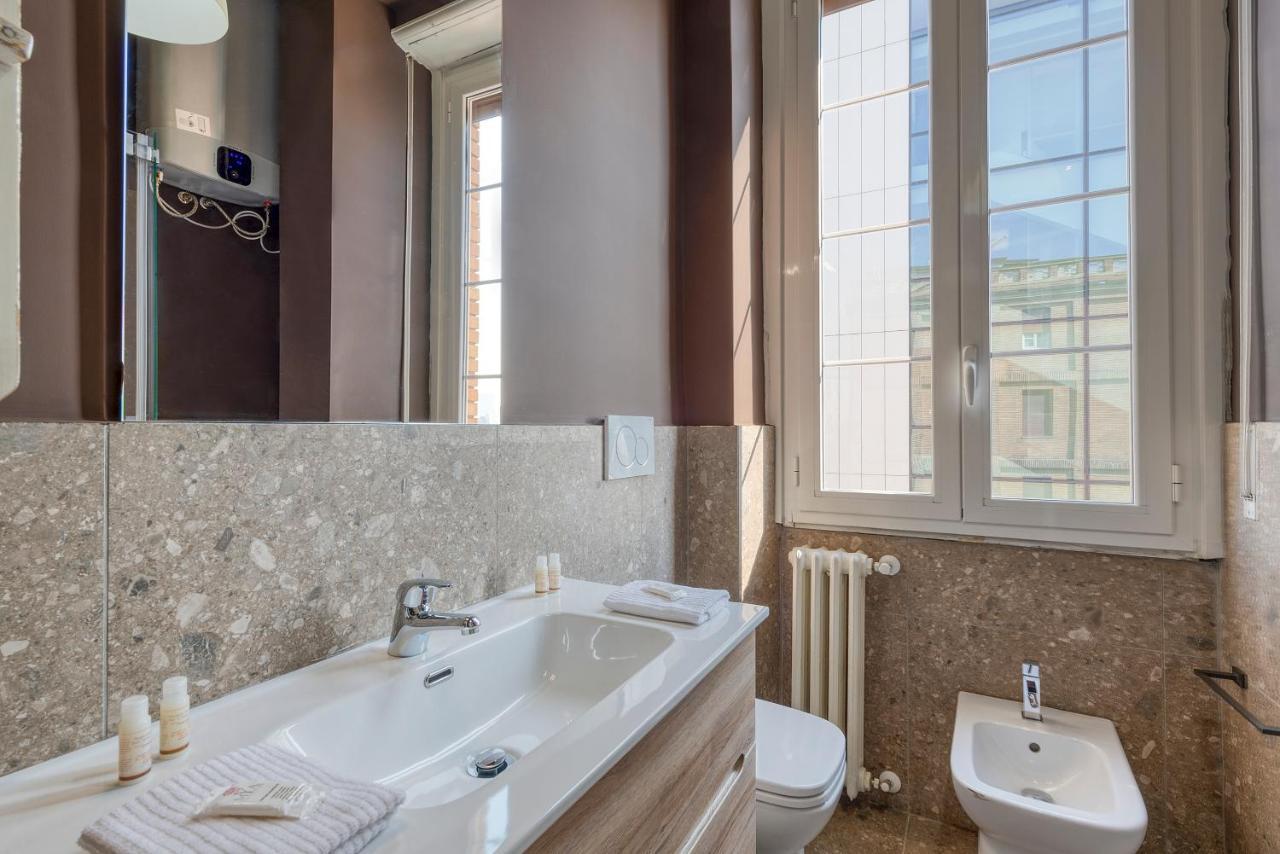 Fcm Tourism - Moscova Studio Apartment Milan Exterior photo